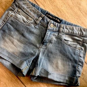 Express shorts